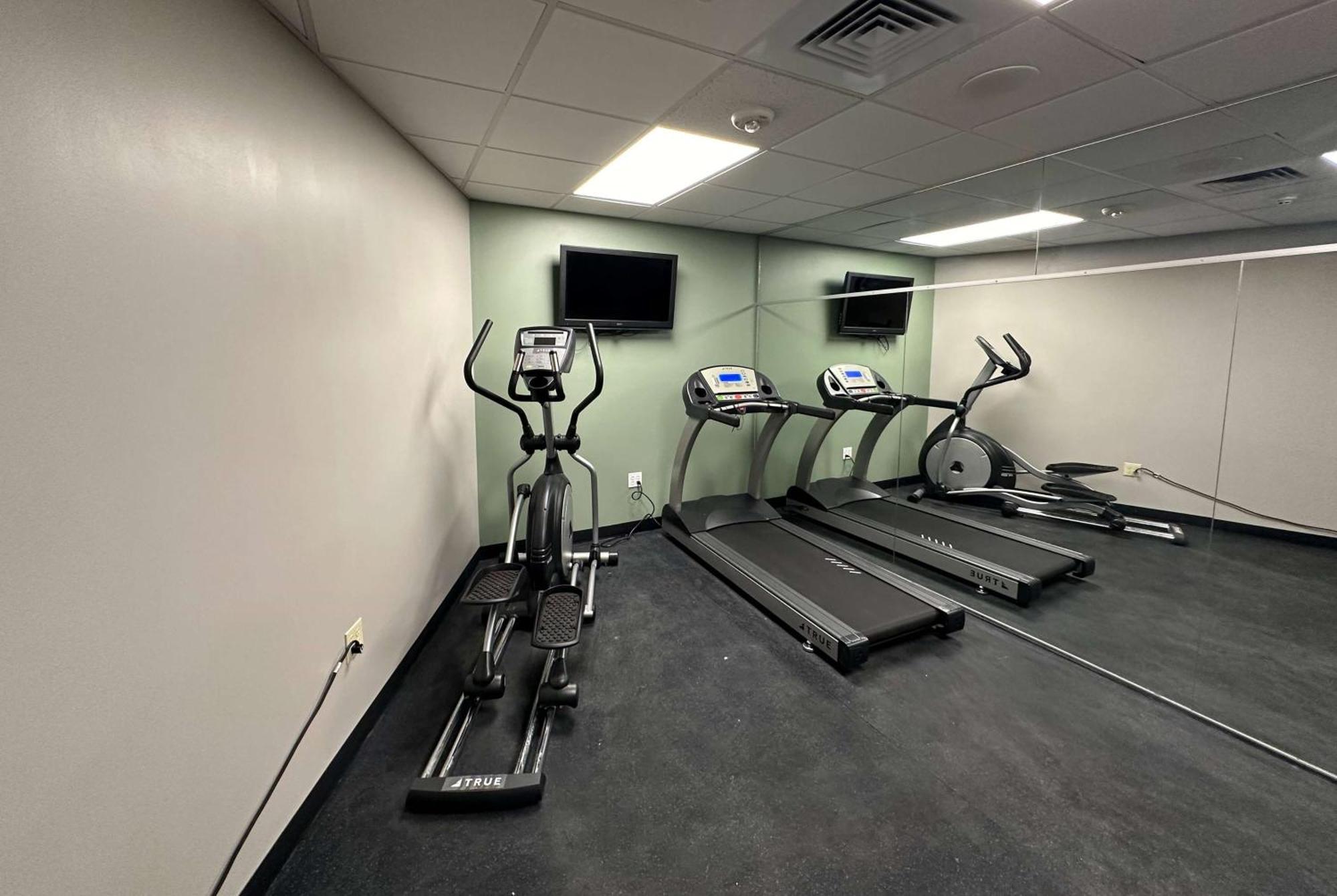 Wingate By Wyndham Sheboygan Otel Dış mekan fotoğraf