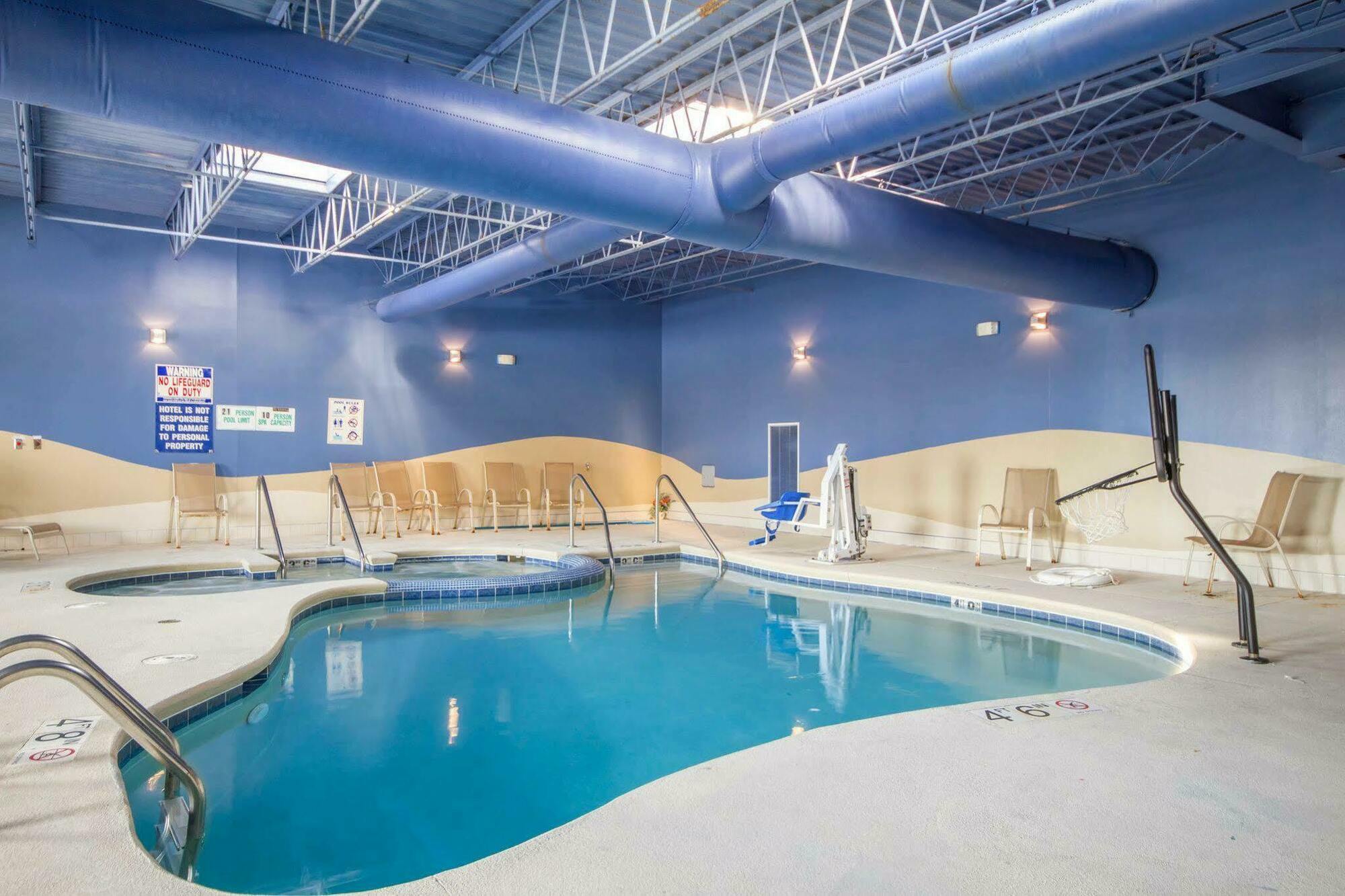 Wingate By Wyndham Sheboygan Otel Dış mekan fotoğraf